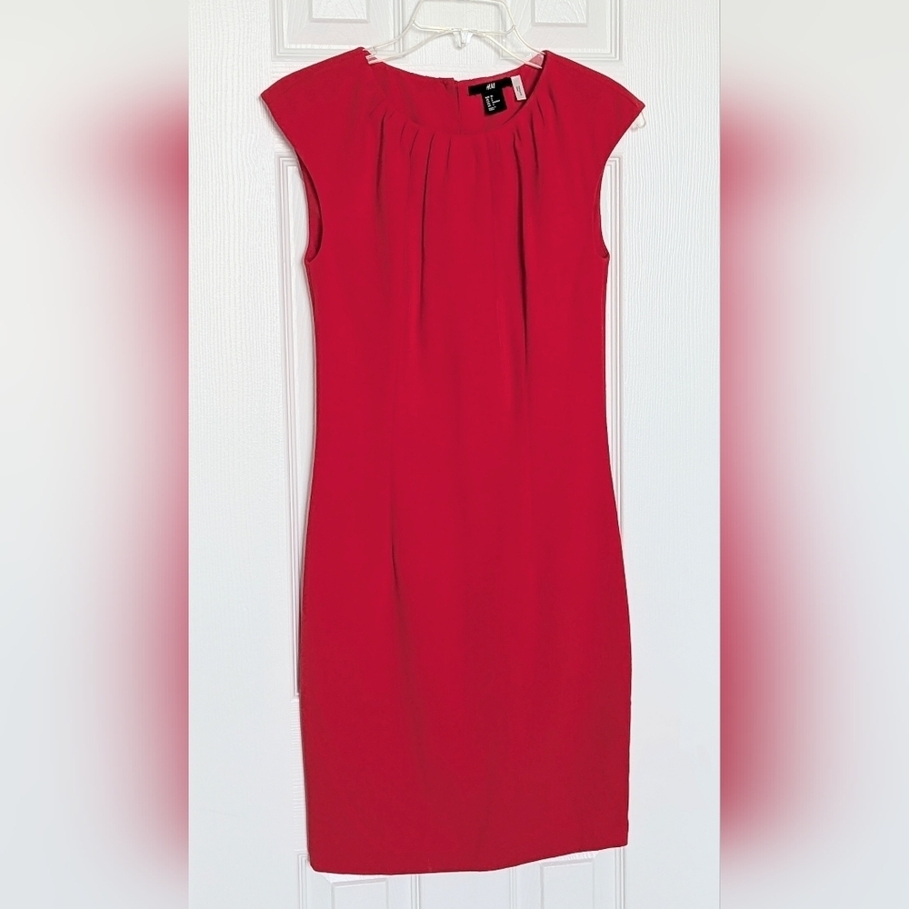 H&M Womens (6) Vibrant Red Sleeveless Fitted Lined Party Cocktail Midi Dress